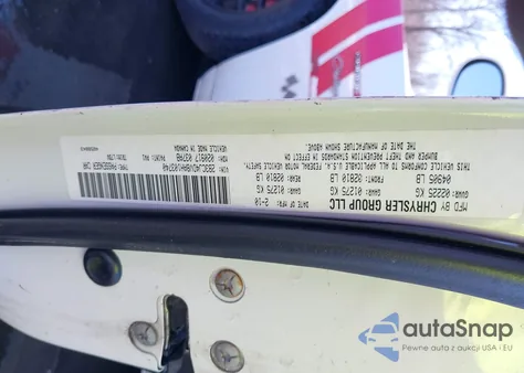 2010 Dodge Challenger Se z USA, uszkodzony, nr VIN 2B3CJ4DV8AH103740